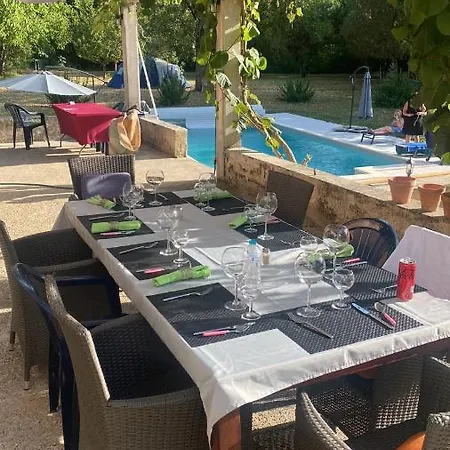 D'hôtes Moulindt Couette-café