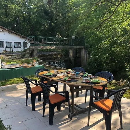 Bed & Breakfast D'hotes Moulindt