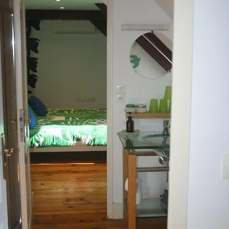 לינה וארוחת בוקר D'hotes Moulindt