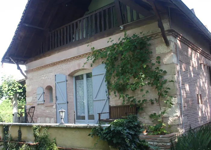 D'hotes Moulindt Bed & Breakfast